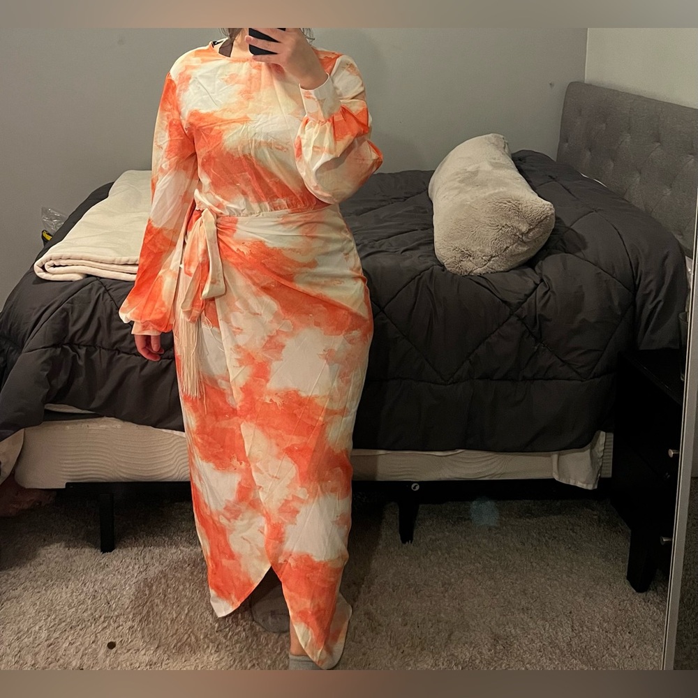 PrettyLittleThings - orange watercolor print tassel tie wrap dress